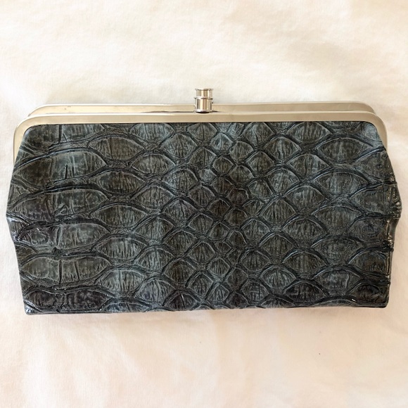 Handbags - Faux Alligator Clutch